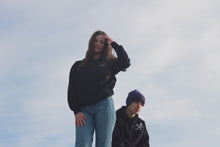 Afbeelding in Gallery-weergave laden, Castel Black Hoodie (PRE-ORDER)
